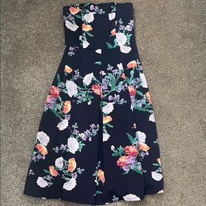 Beautiful New York & Company Navy Satin Strapless Dress with Floral Accent XS!